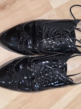 Men's Black Patent Leather Wingtip Dress Shoes
